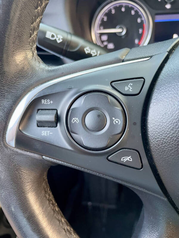 2020 Buick Enclave Essence