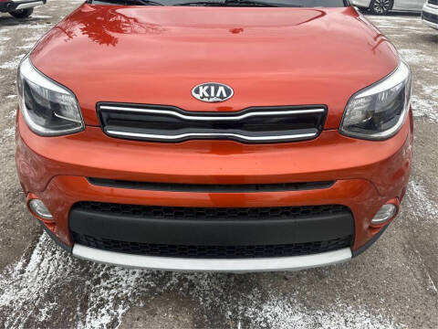 2019 Kia Soul +