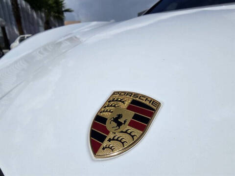 2024 Porsche Cayenne S