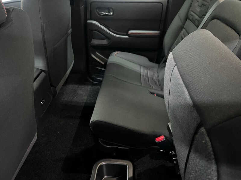 2025 Nissan Frontier