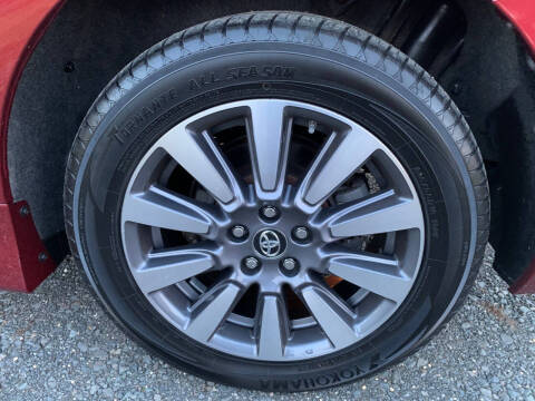 2020 Toyota Sienna XLE 7-Passenger