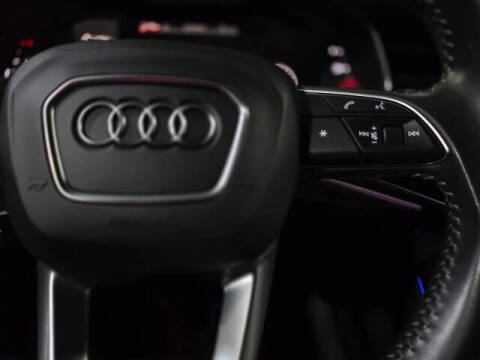 2019 Audi Q8 quattro Prestige 55 TFSI