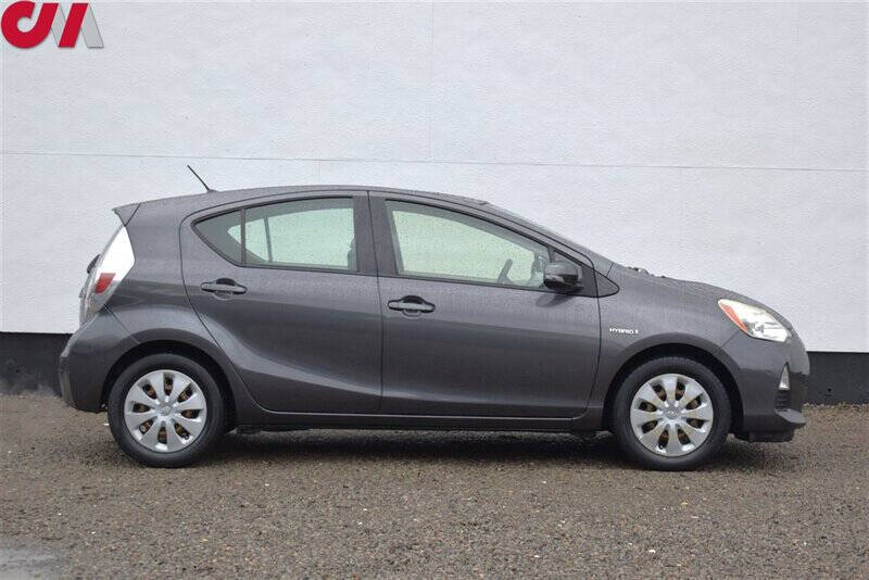 2012 Toyota Prius c Two