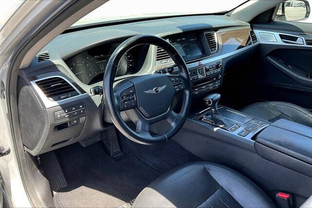 2018 Genesis G80