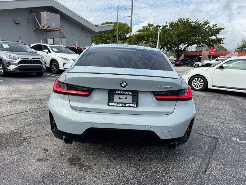 2023 BMW 3 Series 330i