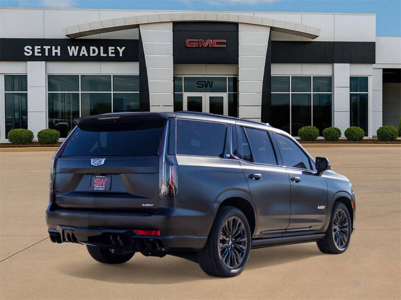 2023 Cadillac Escalade-V