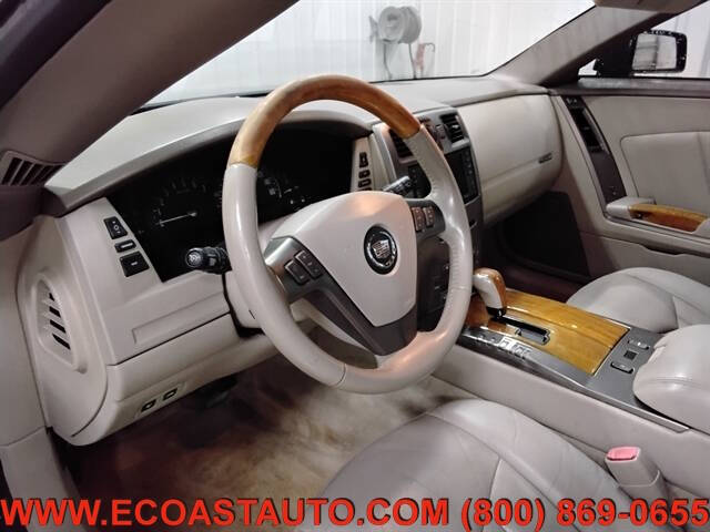 2004 Cadillac XLR Base photo 11