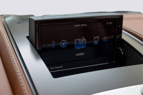 2016 Aston Martin Vanquish Volante