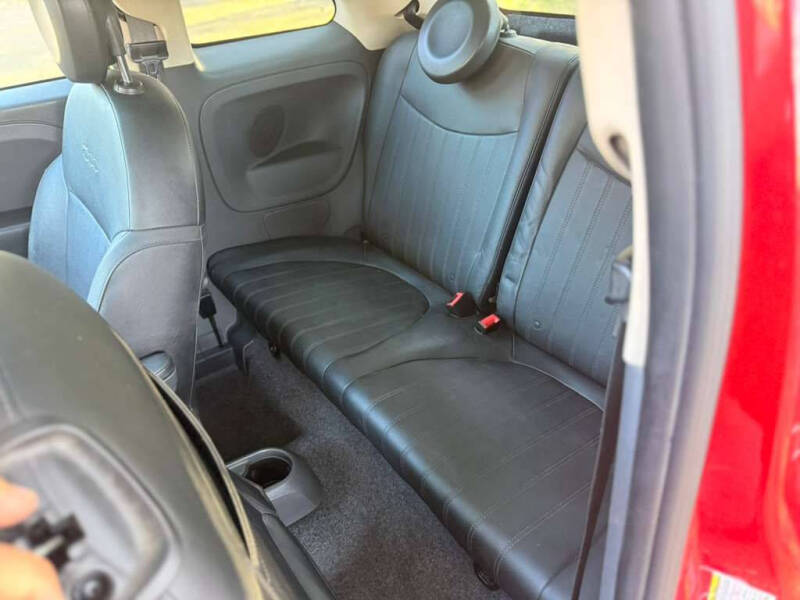 2017 FIAT 500 Lounge