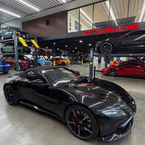 2021 Aston Martin Vantage