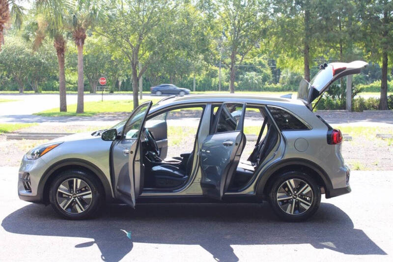 2022 Kia Niro EX Premium