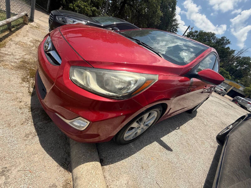 2013 Hyundai Accent GLS