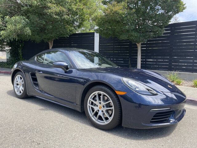 2018 Porsche 718 Cayman