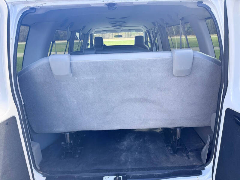 2014 Ford E-Series E-350 SD XL