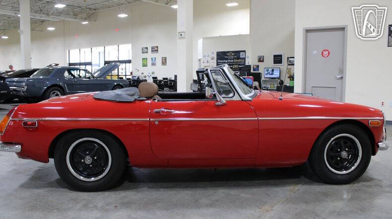 1972 MG B