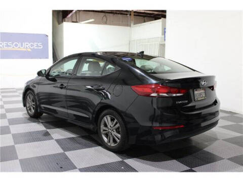 2018 Hyundai Elantra