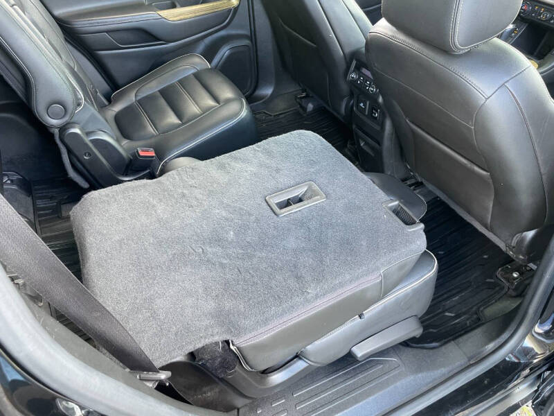 2018 GMC Acadia Denali