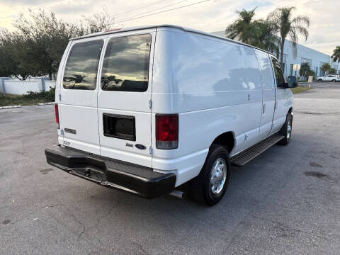 2009 Ford E-Series E-250