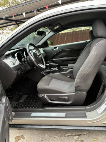 2009 Ford Mustang V6 Premium