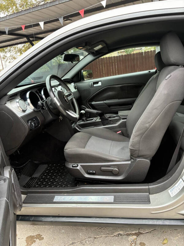 2009 Ford Mustang V6 Premium