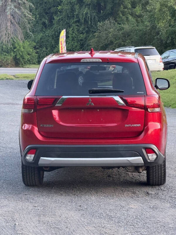 2018 Mitsubishi Outlander ES