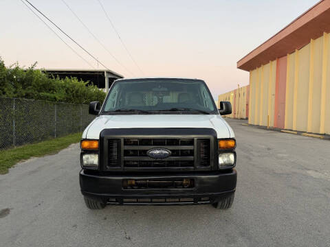 2009 Ford E-Series E-250