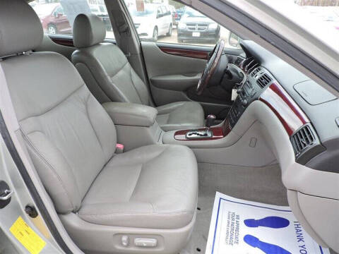 2004 Lexus ES 330