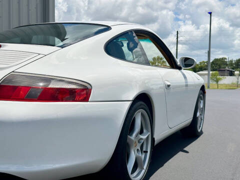2004 Porsche 911 Carrera