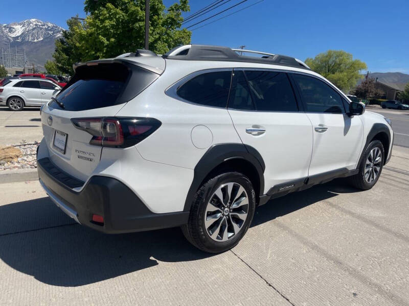 2024 Subaru Outback Touring XT