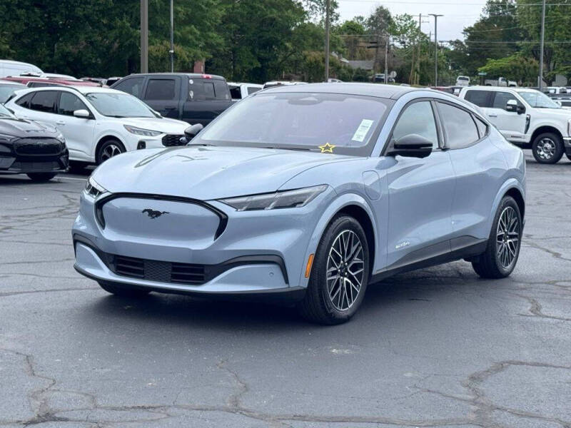 2025 Ford Mustang Mach-E Premium