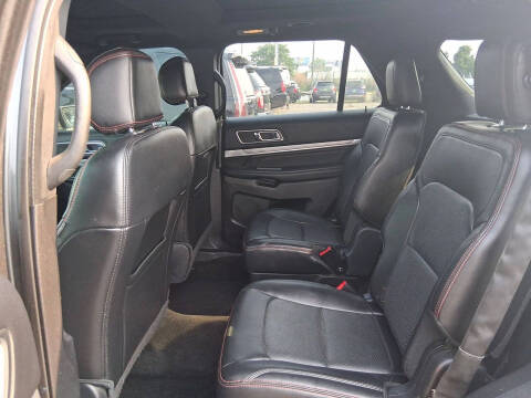 2017 Ford Explorer Sport