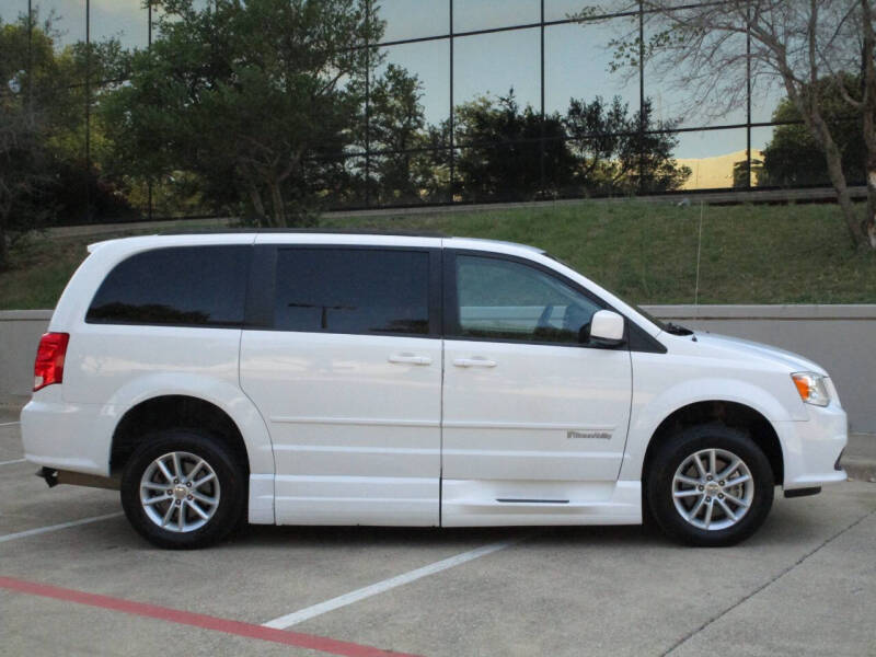 2015 Dodge Grand Caravan SXT Plus