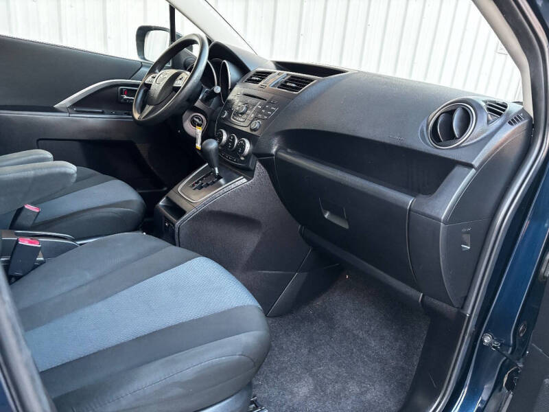 2015 Mazda MAZDA5 Sport