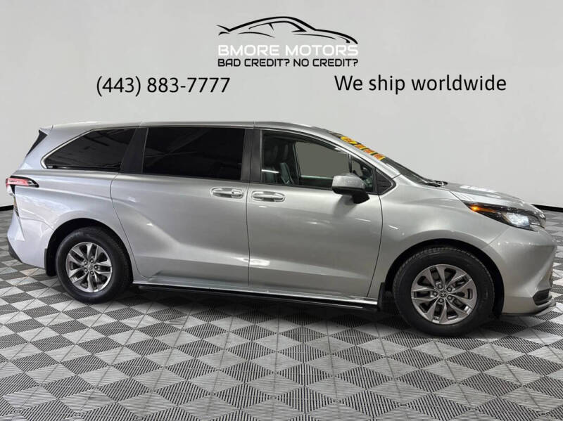 2021 Toyota Sienna LE 8-Passenger