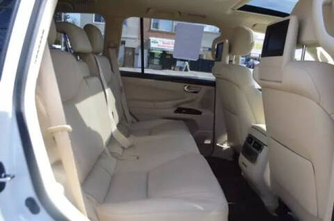 2014 Lexus LX 570