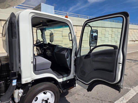 2021 Isuzu NPR