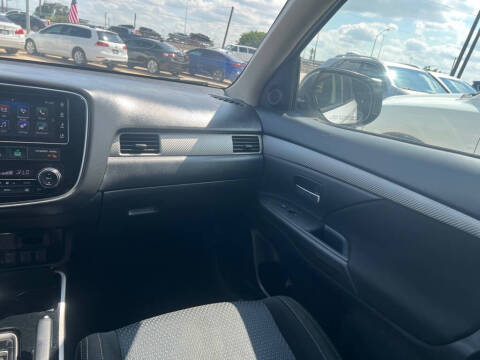 2018 Mitsubishi Outlander SE