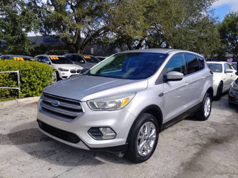 2017 Ford Escape SE
