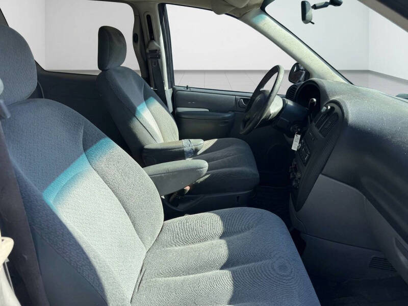2006 Dodge Grand Caravan SE