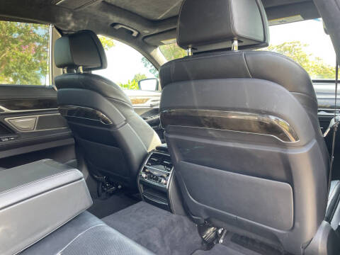 2016 BMW 7 Series 750i