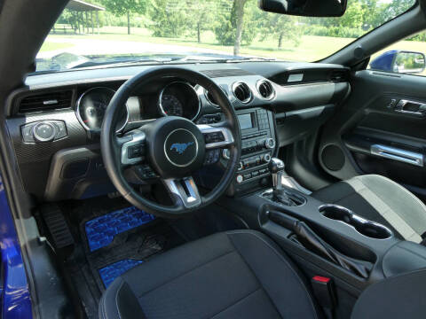 2015 Ford Mustang V6