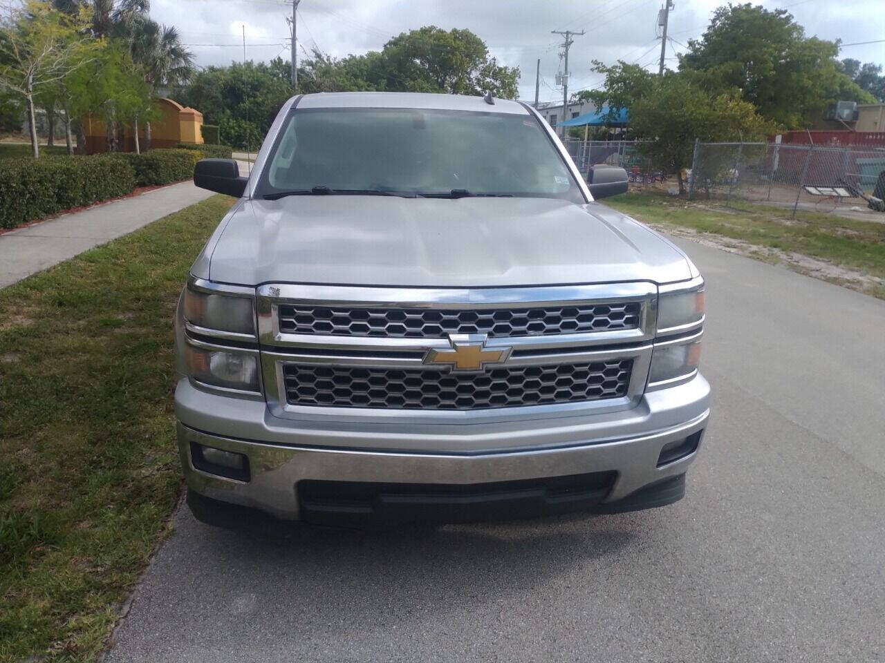 2014 Chevrolet Silverado 1500  - $11,500