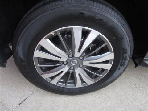 2019 Nissan Pathfinder SV