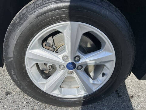 2018 Ford Edge SE