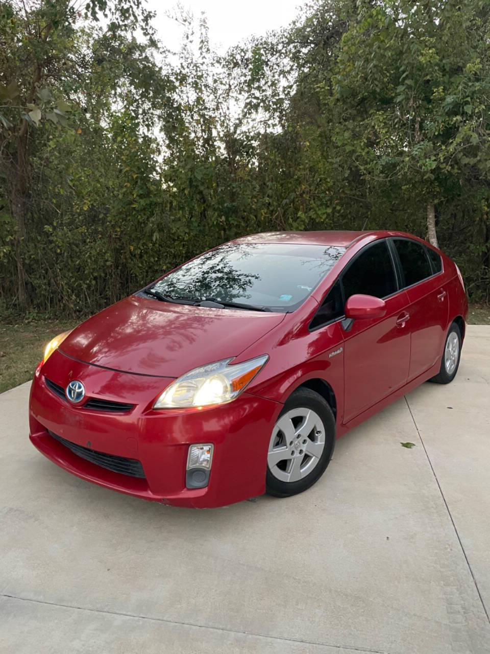Red 2010 Toyota Prius II II 4dr Hatchback 1