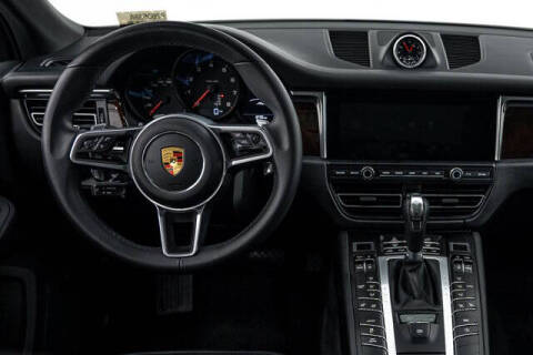 2021 Porsche Macan