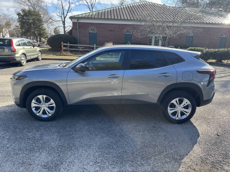 2025 Chevrolet Trax LS