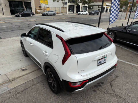2024 Kia Niro EX