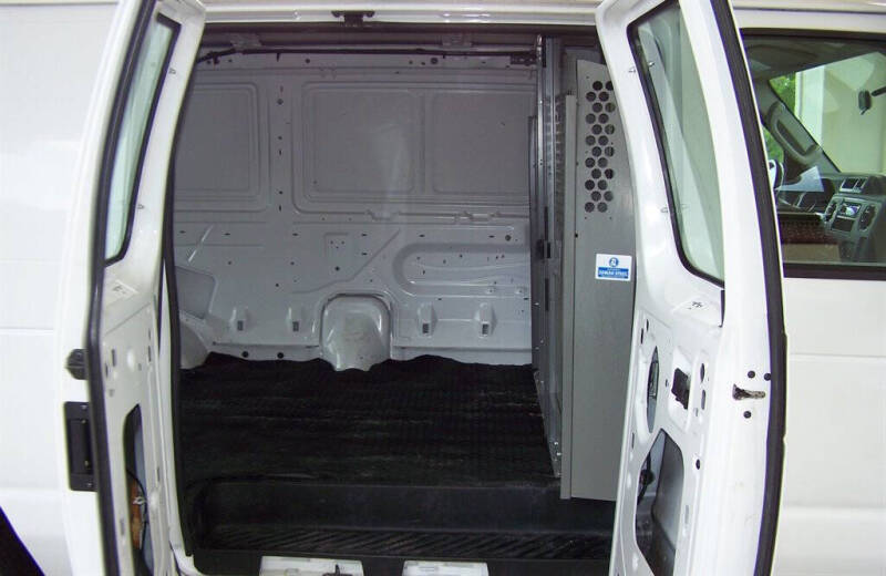 2010 Ford E-Series E-350 SD