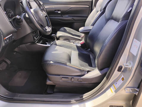 2020 Mitsubishi Outlander SEL